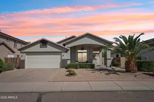 2004 W Goldmine Mountain Dr, San Tan Valley, AZ 85144 - Photo 1