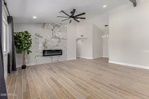 220 W Oraibi Dr, Phoenix, AZ 85027 - Photo 8