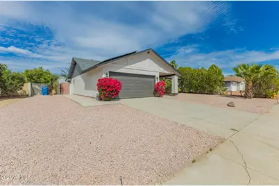 220 W Oraibi Drive, Phoenix, AZ 85027 - Photo 4