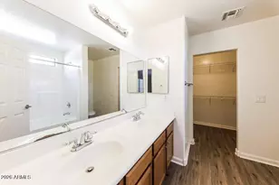 11418 W Austin Thomas Dr, Surprise, AZ 85378 - Photo 12