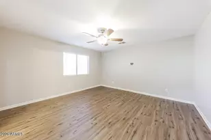 11418 W Austin Thomas Dr, Surprise, AZ 85378 - Photo 10