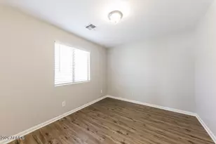 11418 W Austin Thomas Dr, Surprise, AZ 85378 - Photo 14