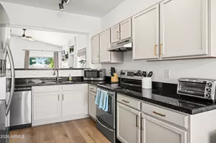 3581 S Larkspur Way, Chandler, AZ 85248 - Photo 6