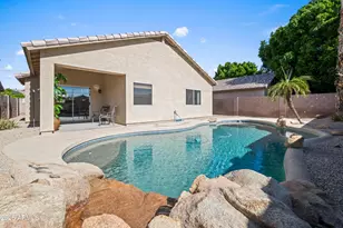 3581 S Larkspur Way, Chandler, AZ 85248 - Photo 10