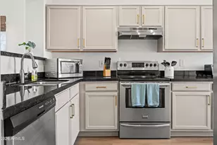 3581 S Larkspur Way, Chandler, AZ 85248 - Photo 4