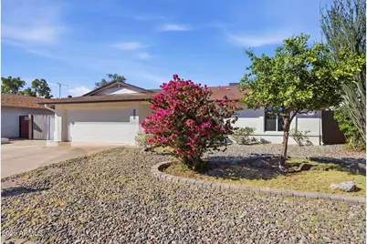 3218 E Libby Street, Phoenix, AZ 85032 - Photo 2