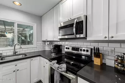 6837 E Osborn Road #B, Scottsdale, AZ 85251 - Photo 10