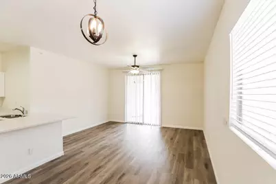 11222 W Almeria Road, Avondale, AZ 85392 - Photo 6