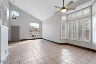 4658 E Kelly Dr, Gilbert, AZ 85234 - Photo 10