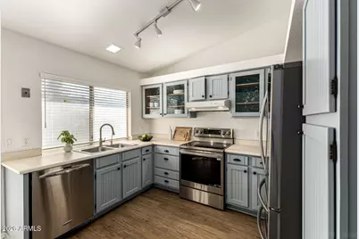 860 N McQueen Road #1092, Chandler, AZ 85225 - Photo 12