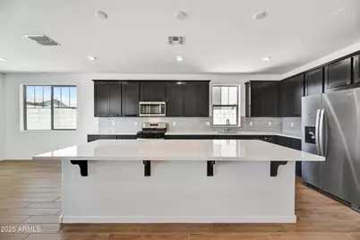 5814 N 193rd Avenue, Litchfield Park, AZ 85340 - Photo 8