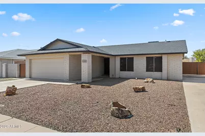 2210 E Edgewood Avenue, Mesa, AZ 85204 - Photo 2