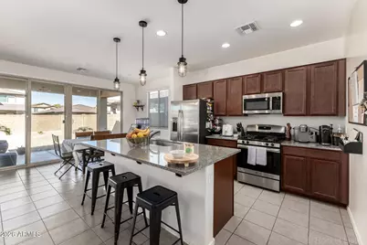 4390 W Kirkland Avenue, San Tan Valley, AZ 85144 - Photo 10