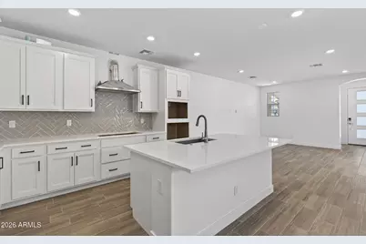 13549 N 158th Avenue, Surprise, AZ 85379 - Photo 12