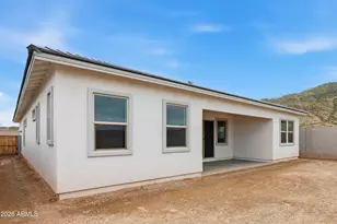 10218 S 21st Dr, Phoenix, AZ 85041 - Photo 30