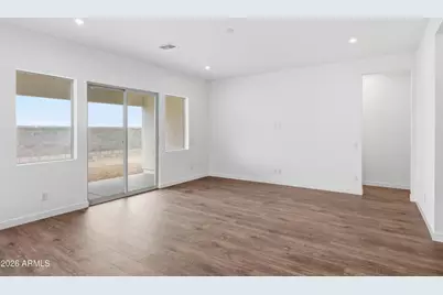 10218 S 21st Drive, Phoenix, AZ 85041 - Photo 20