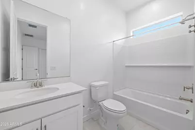 10218 S 21st Drive, Phoenix, AZ 85041 - Photo 26