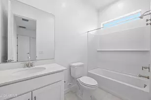 10218 S 21st Dr, Phoenix, AZ 85041 - Photo 26