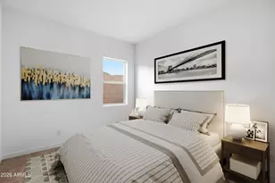 10218 S 21st Dr, Phoenix, AZ 85041 - Photo 8
