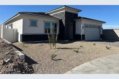 10218 S 21st Drive, Phoenix, AZ 85041 - Photo 1