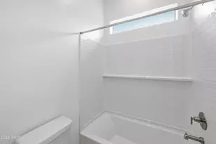 10218 S 21st Dr, Phoenix, AZ 85041 - Photo 22