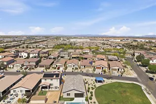 16611 W Shangri La Rd, Surprise, AZ 85388 - Photo 2