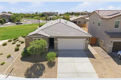 16611 W Shangri La Road, Surprise, AZ 85388 - Photo 8