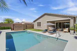 16611 W Shangri La Rd, Surprise, AZ 85388 - Photo 2