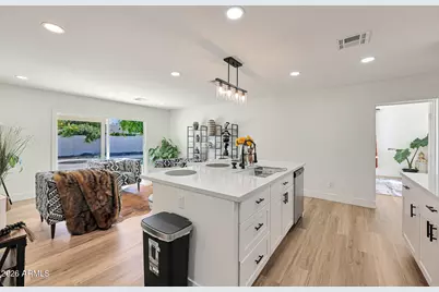 8117 E Osborn Road, Scottsdale, AZ 85251 - Photo 14