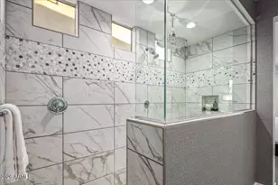 21511 N 59th Ter, Phoenix, AZ 85054 - Photo 22