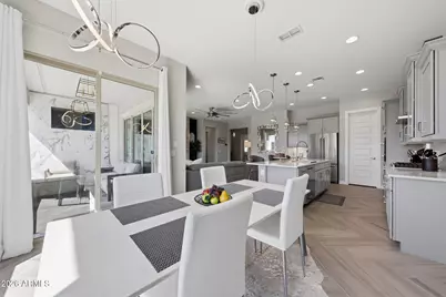 2831 E Robin Lane, Phoenix, AZ 85050 - Photo 26