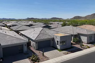 2831 E Robin Ln, Phoenix, AZ 85050 - Photo 60