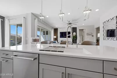 2831 E Robin Lane, Phoenix, AZ 85050 - Photo 20