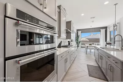 2831 E Robin Lane, Phoenix, AZ 85050 - Photo 22