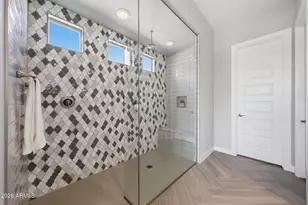 2831 E Robin Ln, Phoenix, AZ 85050 - Photo 34