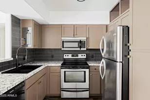 1295 N Ash St, Gilbert, AZ 85233 - Photo 12