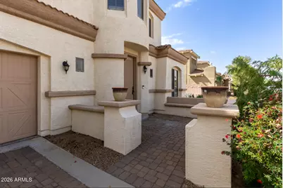 513 W Beautiful Lane, Phoenix, AZ 85041 - Photo 2