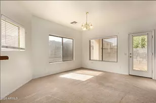 513 W Beautiful Ln, Phoenix, AZ 85041 - Photo 10