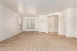 513 W Beautiful Ln, Phoenix, AZ 85041 - Photo 6