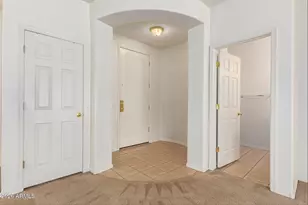 513 W Beautiful Ln, Phoenix, AZ 85041 - Photo 4