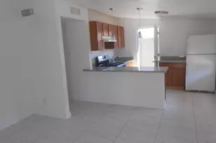 1623 E Pinchot Ave, Phoenix, AZ 85016 - Photo 8