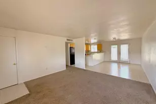 3826 E Eugie Ave, Phoenix, AZ 85032 - Photo 2