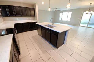 11694 N 166th Dr, Surprise, AZ 85388 - Photo 12