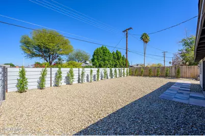 8702 E Monte Vista Road, Scottsdale, AZ 85257 - Photo 24