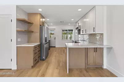 8702 E Monte Vista Road, Scottsdale, AZ 85257 - Photo 8