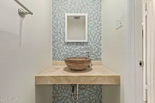 8625 E Osborn Rd, Scottsdale, AZ 85251 - Photo 18