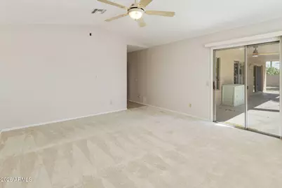 10729 E Coopers Hawk Drive, Sun Lakes, AZ 85248 - Photo 14