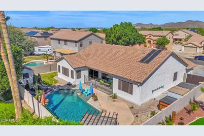 7965 W Robin Lane, Peoria, AZ 85383 - Photo 4