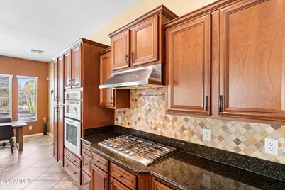 19210 W Oregon Avenue, Litchfield Park, AZ 85340 - Photo 28