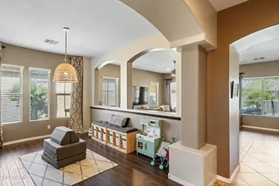 19210 W Oregon Avenue, Litchfield Park, AZ 85340 - Photo 10